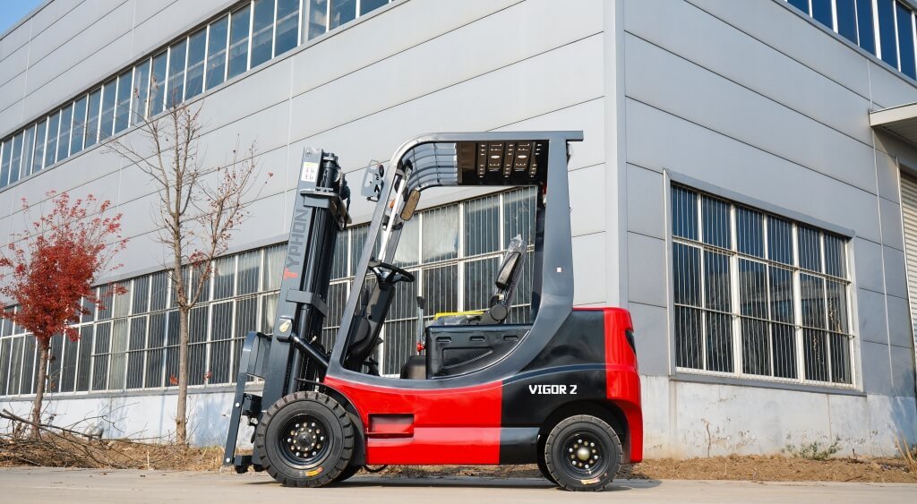 VIGOR 2 Electric Forklift